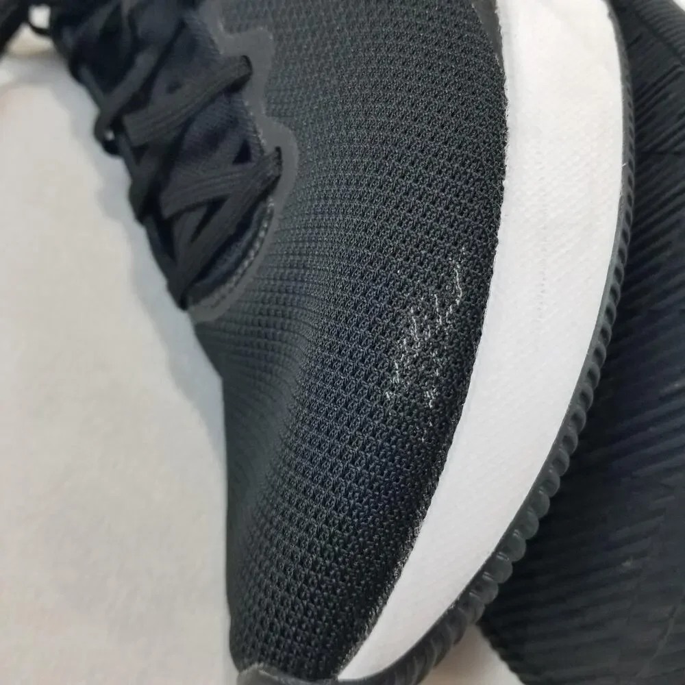 Nike Air Zoom Running Shoes Womens Size 10 Black White Sneakers FZ1689-003